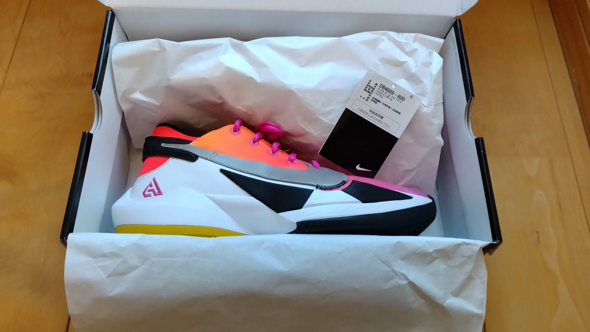 basketshoeturbo's tweet photo. ④NIKE FREAK 2 27.0cm
昨年5月に購入
1〜2時間のバスケで3回程度使用
インソールは交換していたので未使用
送料込4000円
#NIKE
#FREAK2
#バスケ
#バッシュ
#売ります https://t.co/1slf6UqXwY