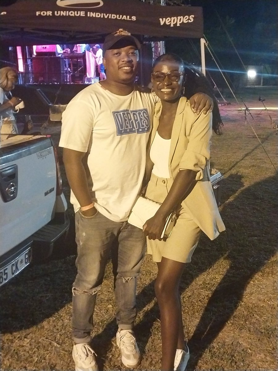 mosoma_masesi's tweet photo. #FOCC22 met with @CharmeleonChina ๐๐๐
Ra go leboga @Real_Ceet for bringing our Favorites to our home town๐๐๐ค https://t.co/WAS9S6ApTJ