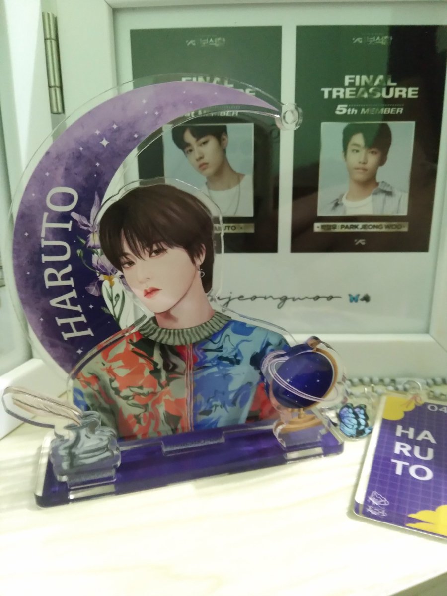 qtmb1a's tweet photo. ได้รับสแตนดี้พี่โตะแล้วค่ะ สวยมากๆเลยยย 🤩😍
#junjunreview https://t.co/IPkGwNP5ol