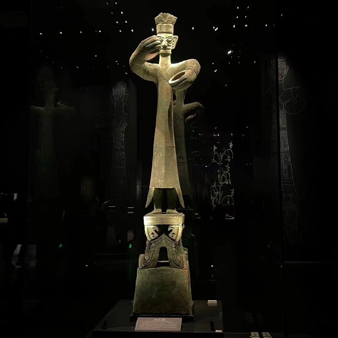 AveryLe97's tweet photo. Morning, have a nice day! 
#art #culture #sanxingdui #history #archaeology #chineseculture #museum
@SanxingduiC https://t.co/Jb6Wvcmv6J