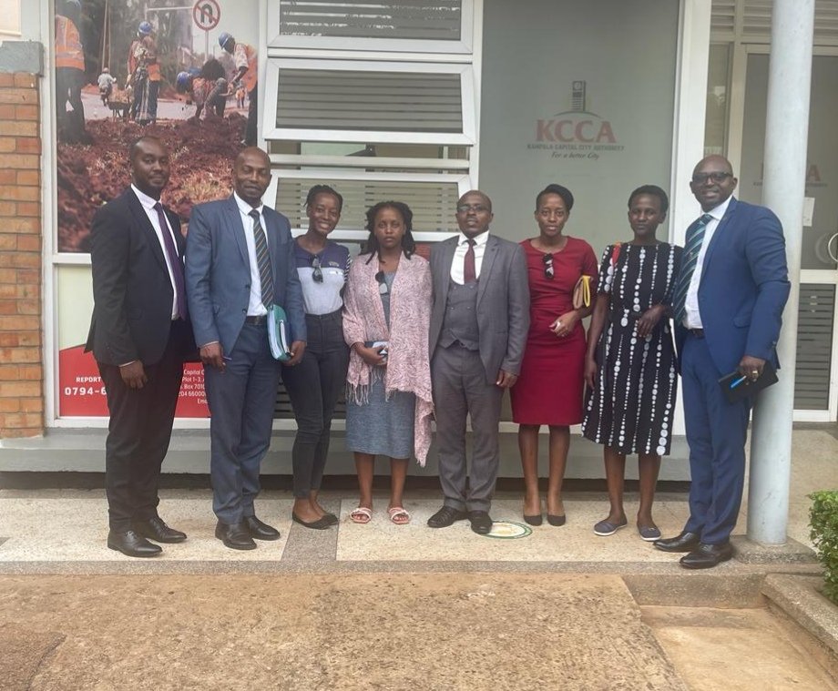 Hdropcy's tweet photo. @KCCAUG @KCCAED @Ugandapo @KiryowaKk while you enjoy the holidays and festivities @NkyaLowenah still has no teeth, Irene Nakachwa still has a disabled arm. The meeting held with @KCCAUG representatives @kasyate @kwikben @jkeeyamwanje has not been productive yet! You need to act! https://t.co/3bcbHVoozY