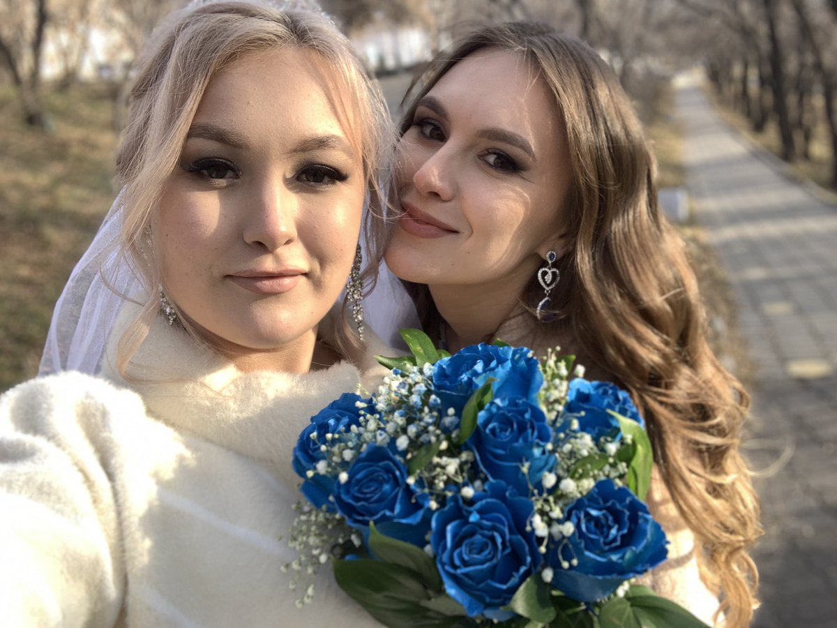nataliaa___m's tweet photo. Отдали замуж 👰🏼‍♀️🤵🏻‍♂️ счастья и любви💙 @MurzinaEkateri2 https://t.co/t60AmfyijI