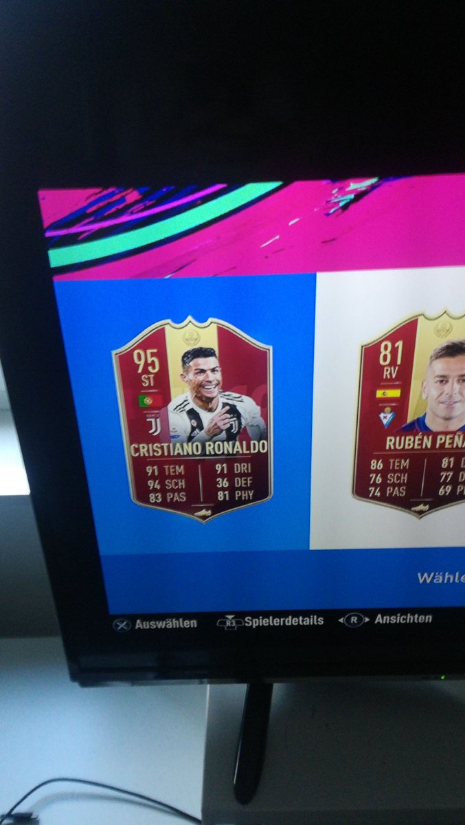 Leandro82995412's tweet photo. @spartanfut1 Best pull of all time https://t.co/nko1iMyyyQ