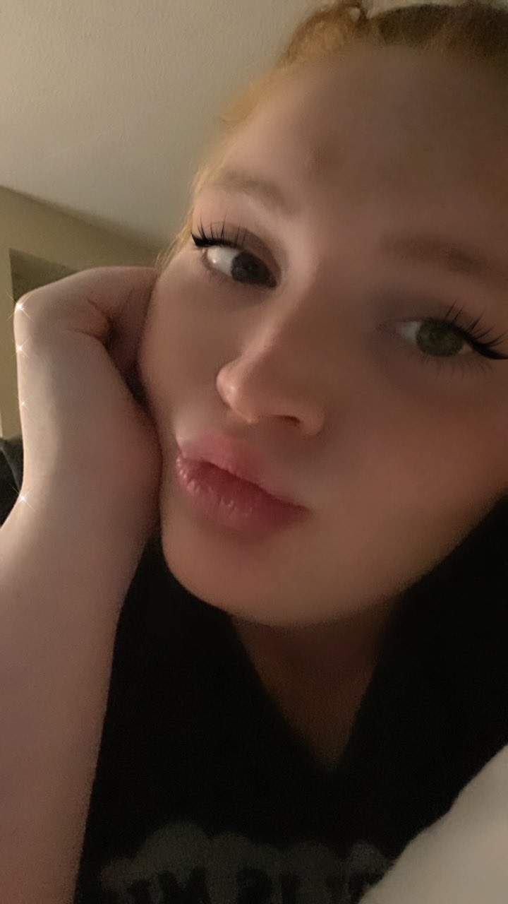 I never wear make up but I have to admit I love this look.! 😘❤️ https://t.co/dOewh5reXg