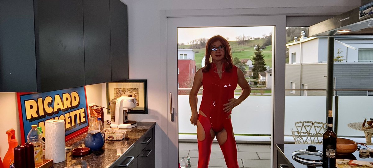 AndreaMoreau11's tweet photo. Danke Chef für den neuen Lackbody für meinen Nuttenjob RT wer mich die kleine Nutten Schlampe ficken will #cumslut #gangbang #cocklover #fucktoy #blowjob #cumbucket #cumlover #sissy #Cocksucker #Cocktaker #gangbang #Blasen #analnutte #femboy #ladyboy #cumlover #Schwuchtel Retweet https://t.co/GTQXxYZcI8