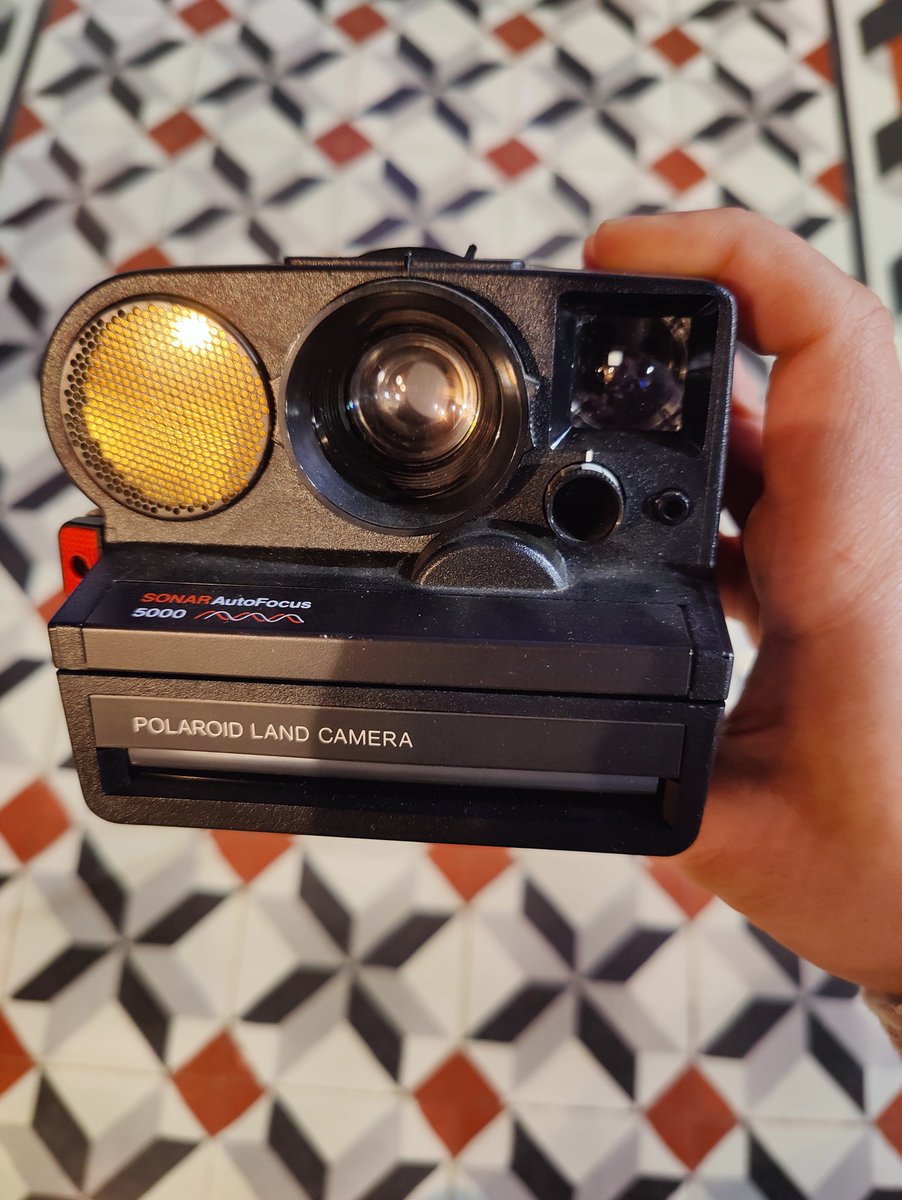 MGebe44's tweet photo. Just found an old Polaroid camera at my parents house! The instant gratification of physical photos is something that's been lost with digital cameras. Going to have to dust it off and see if it still works 📷 #polaroid #throwback" https://t.co/uAXZ5AXo7d