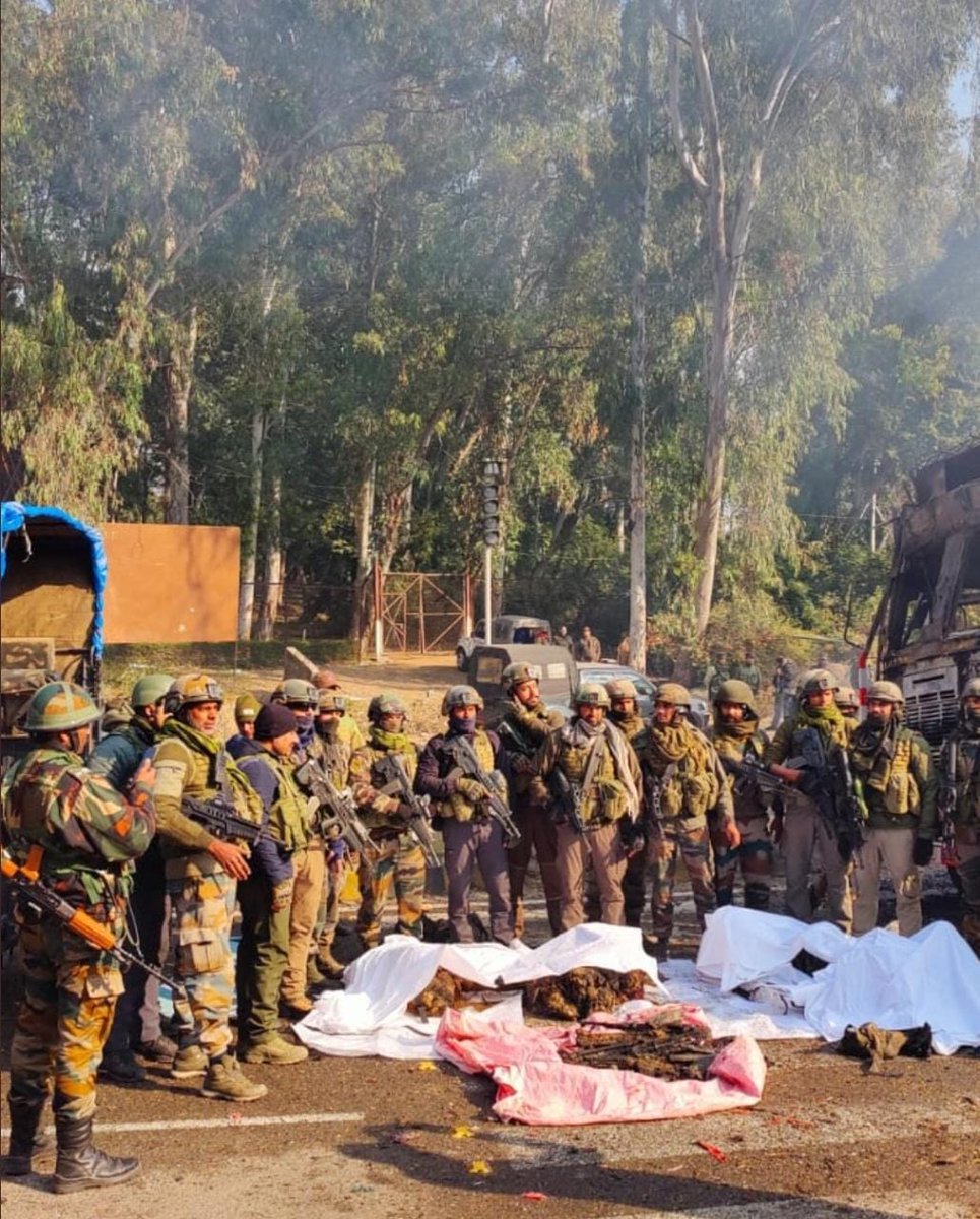 AskAnshul's tweet photo. They said in the memory of terrorist Afzal Guru: "Tum kitne Afzal maraoge, Har ghar se Afzal niklega".

But, what they didn't hear from Indian Forces: "Us ghar mai ghus kar marenge, Jis ghar se Afzal niklega".

4 terrorists killed in encounter with security forces in J&amp;K's Sidhra https://t.co/6ETAD6yjmU