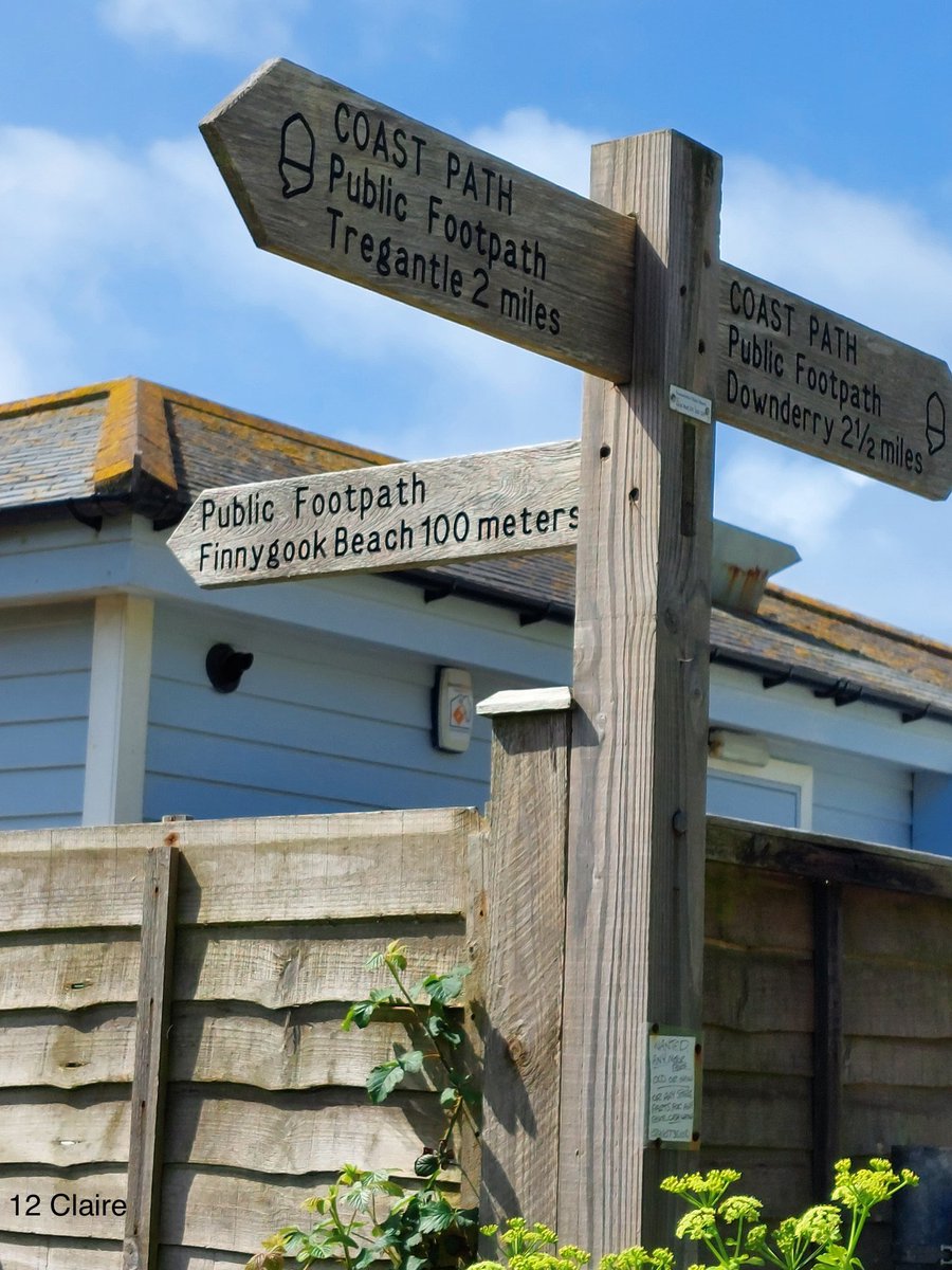 GatePostSign's tweet photo. Quick slip back to the signs world cup for #bumbattenthursday https://t.co/dIMhQU0GDC