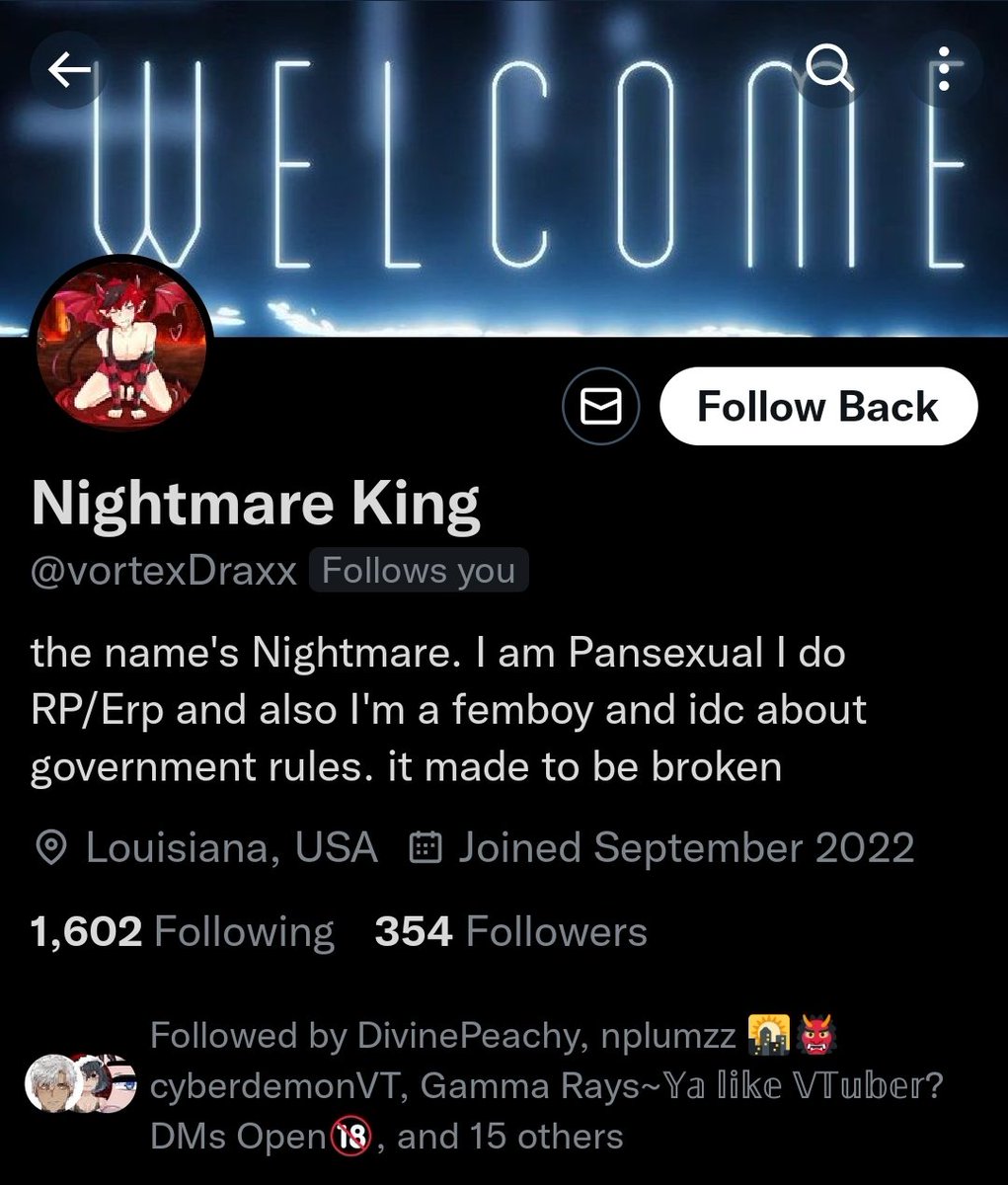 AkumaMikoVT's tweet photo. HEY GUYS !!

If you were followed by @vortexDraxx please block them immediately !! Theyre underage and theyre trying to involve 18+ streamers into their drama. 

Its not okay, and especially if someone has minors dni in their bio!! Please report and block them! https://t.co/7Un4WuDibo
