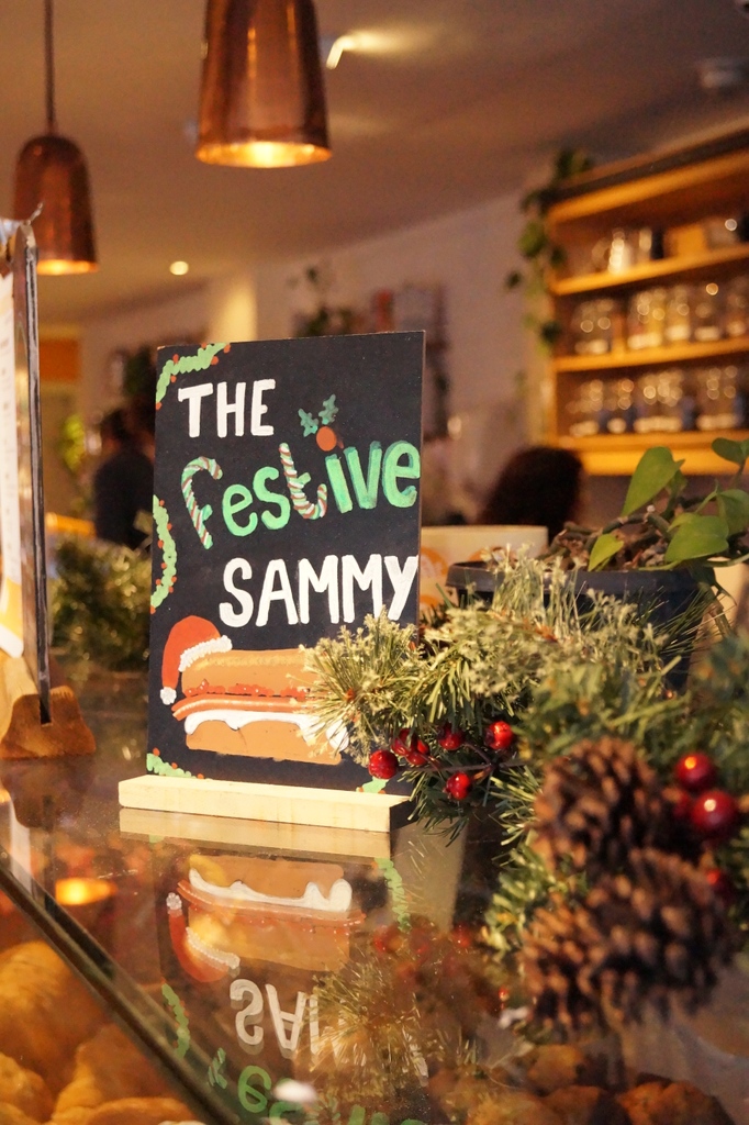 PressRoomCoffee's tweet photo. We are still knocking out our Festive Sandwich for a limited time only!! Brie, bacon and cranberry on ciabatta... what more could you possibly want? Part of our Festive Menu at #ThePressRoom #PressRoomCoffee #FestiveMenu #FestiveSandwich #Brie #Bacon #Cranberry https://t.co/zI3q7vIwCn