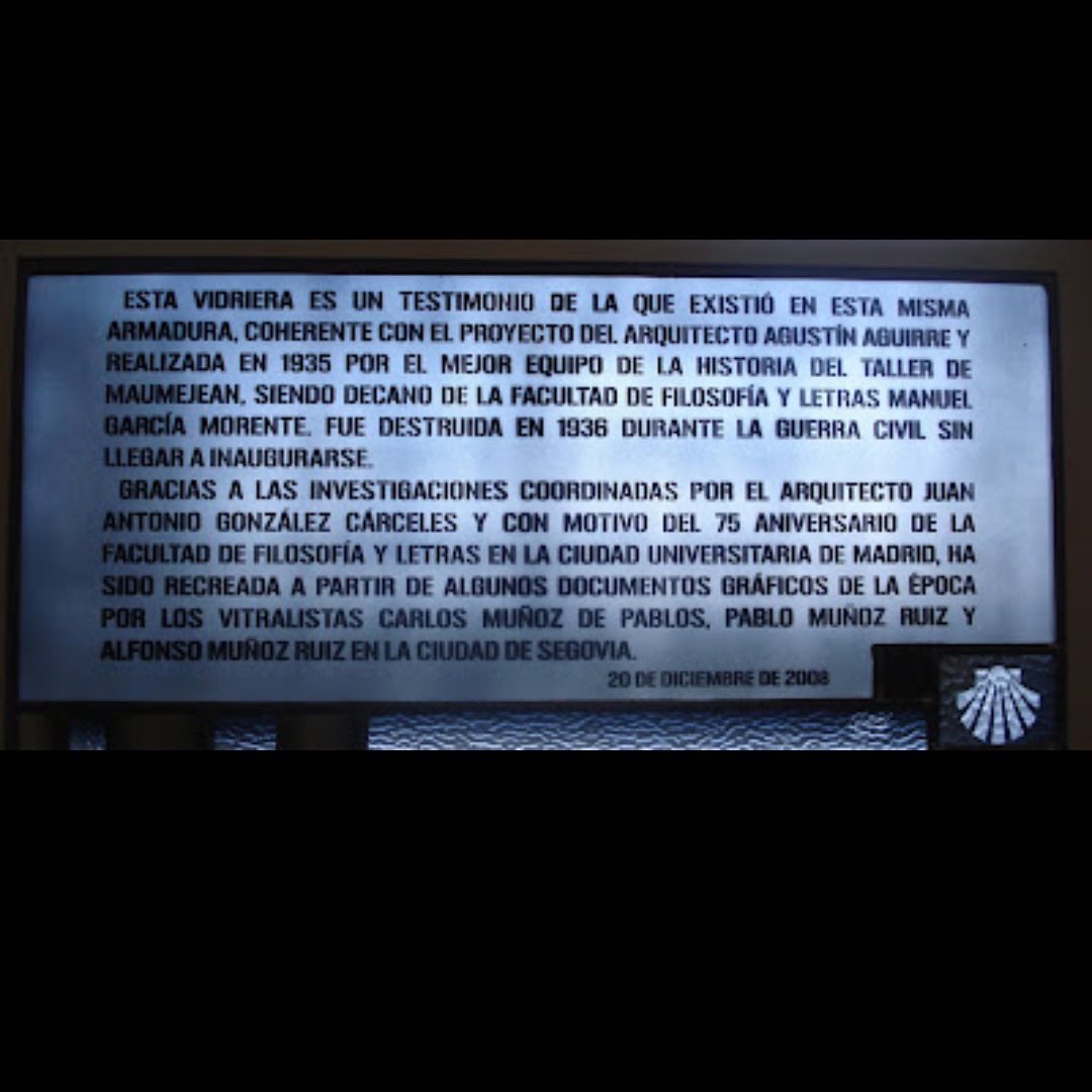 masterpc21's tweet photo. Hoy nos acercamos a la gran vidriera de la Facultad de Filología y Filosofía que representa las disciplinas que en esta facultad se estudian. Fue realizada en 1935, pero destruida durante la guerra civil y reconstruida en 2008. #EfemeridesCiu #Heritage #Patrimonio #masterpc21 https://t.co/fKq4jeIMHR