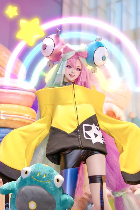 Twitterのコスプレ画像23