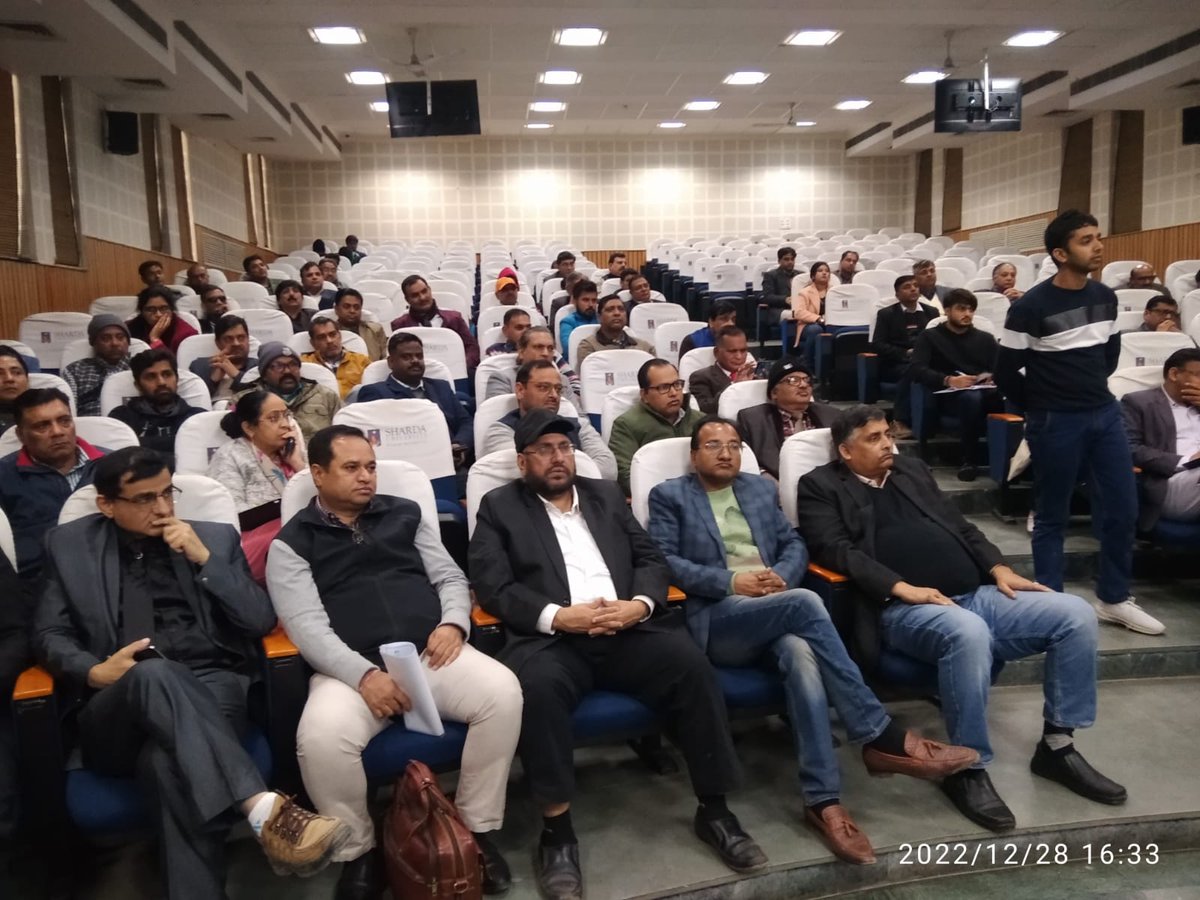 lubindia's tweet photo. In the Industrial Hackathon organized by #lub and @sharda_uni, #MSME Director Mr. Rajesh Bharti gave information about #MSMEschemes and Sharda University's Pro Chancellor Mr. YK Gupta ji assured full cooperation to the industry with his team.
@minmsme https://t.co/1TWyFkSCyJ
