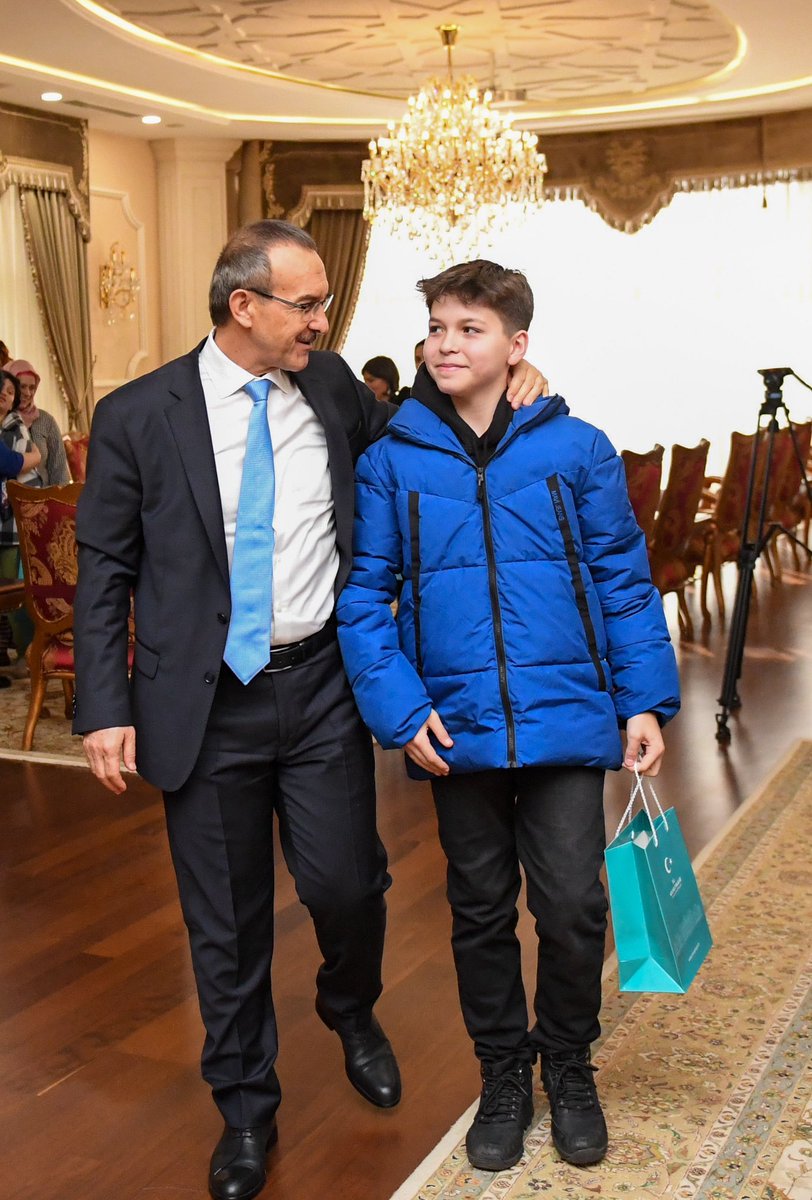 SeddarYavuz's tweet photo. Valiliğimizce yürütülen Özel Nedenlerin Engelleri ile Mücadele #ÖNEM Projesi kapsamında Eşimle #Hamisi olduğumuz çocuklarımızla buluşmaya ve onlara rehberlik etmeye devam ediyoruz. https://t.co/MqtrhTUpTu