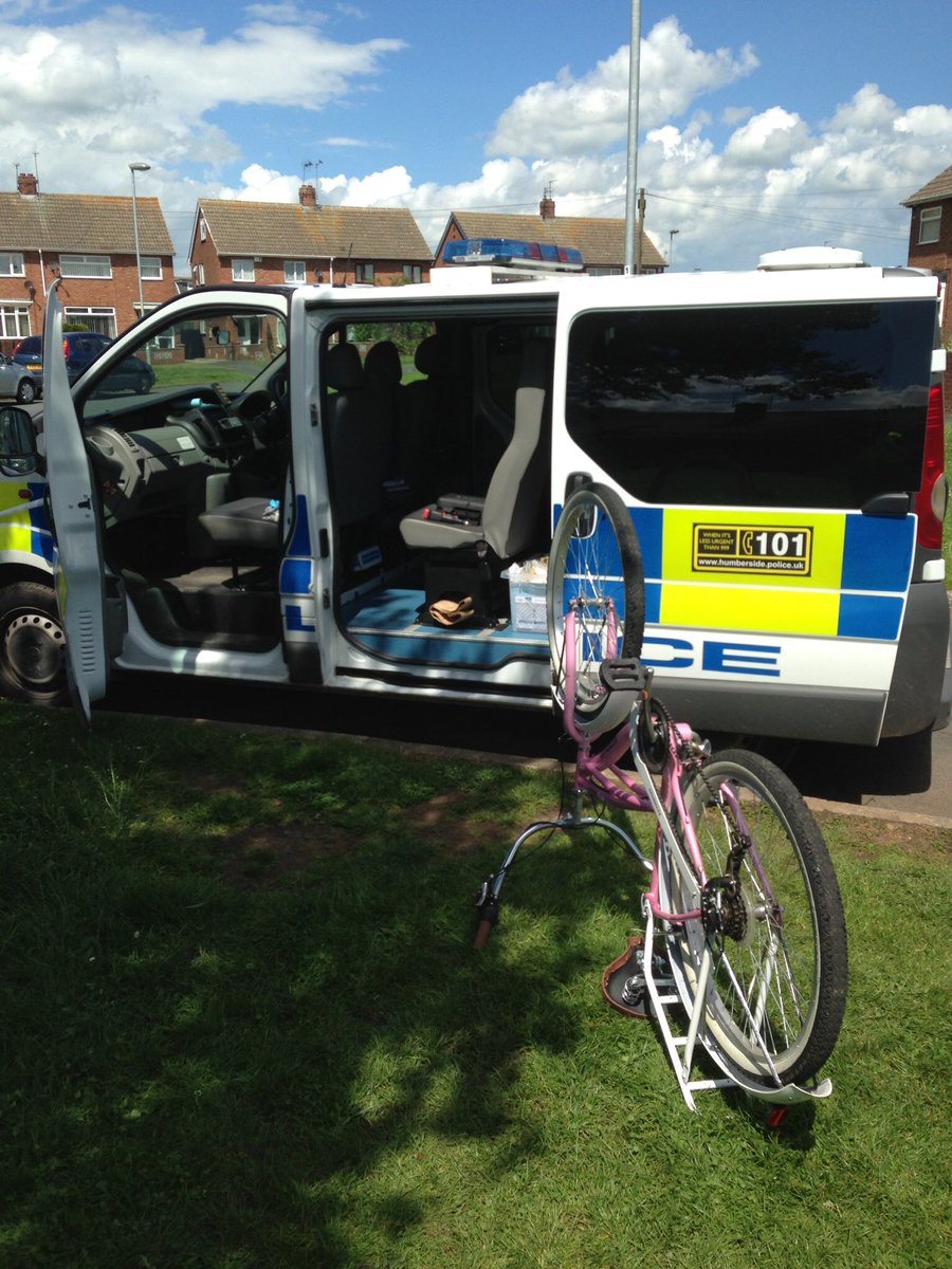 If anyone got a new bike from Santa, there will be the opportunity to have it marked and registered for FREE at Hedon Police Station HU128BS with @bikeregister and @HumberbeatERYS on Saturday 31st December 2022, 10:30-1:30pm #workingtogether #bikemarking 🚲🚷