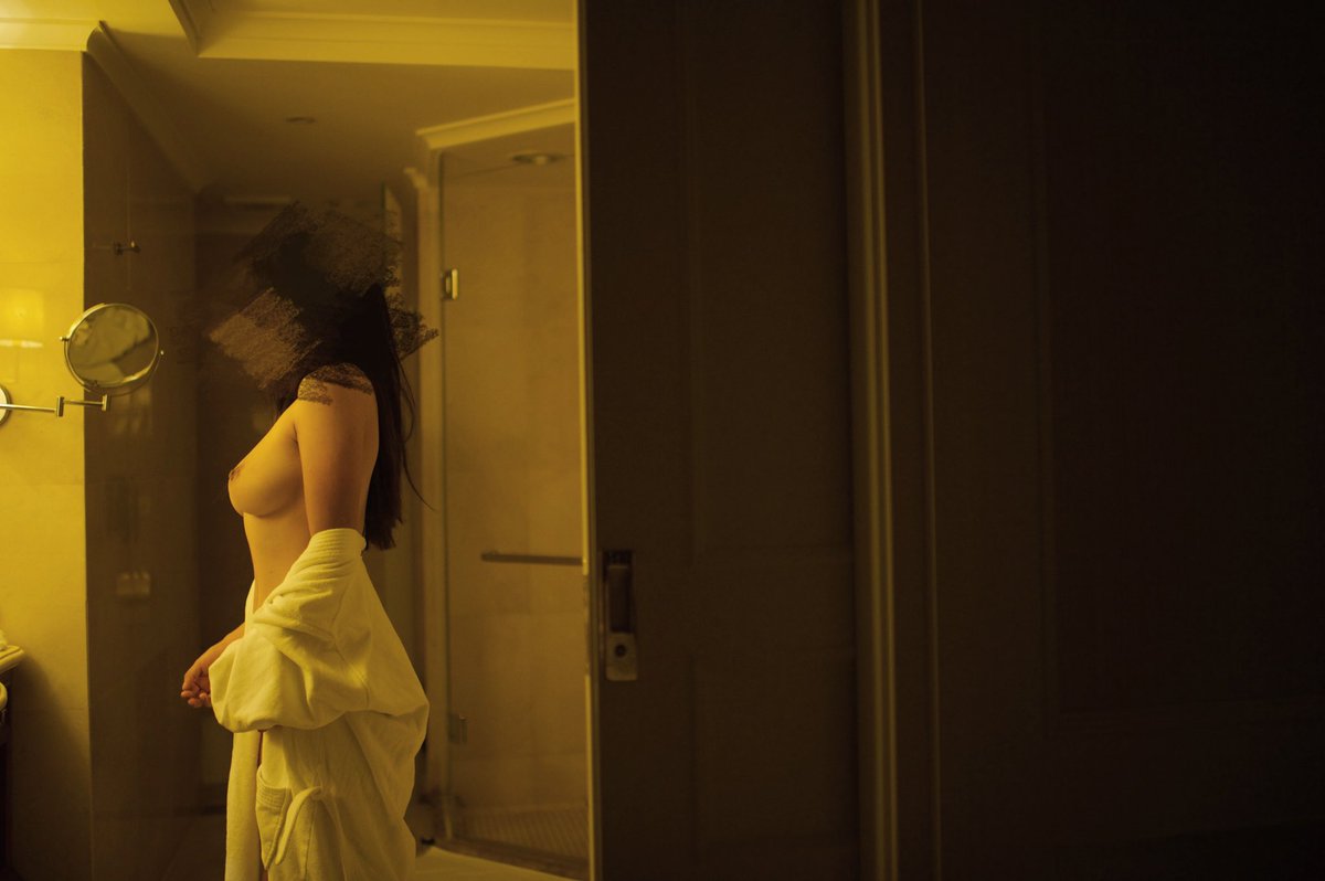 lightezz1's tweet photo. 之前认识的b站小主播，别人眼里是高不可攀的女神，上了床却是风骚小辣妹。#贵阳 https://t.co/wNfIJ3fn7A