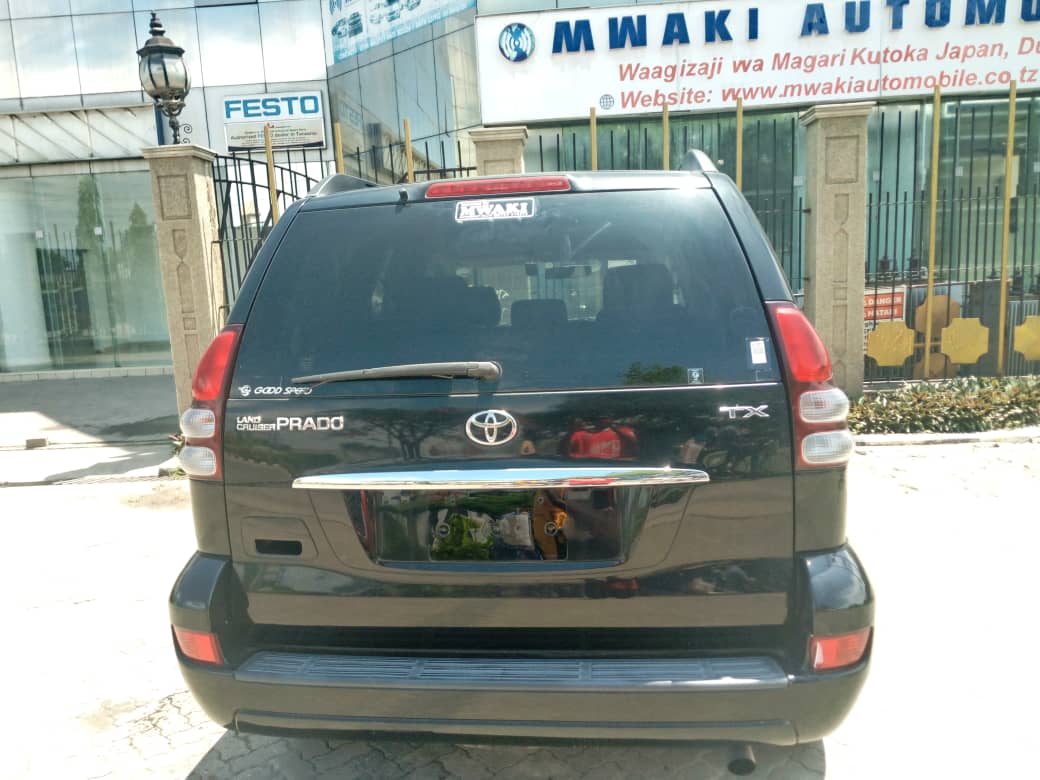 MwakiCo's tweet photo. PRADO TX INAKWENDA BABATI KWA DADA DEVOTHA!
********
Karibu na wewe Kuagiza Gari ya Ndoto yako
Piga 0784 416275, Sema helo MWAKI ! https://t.co/drA89yUO9H