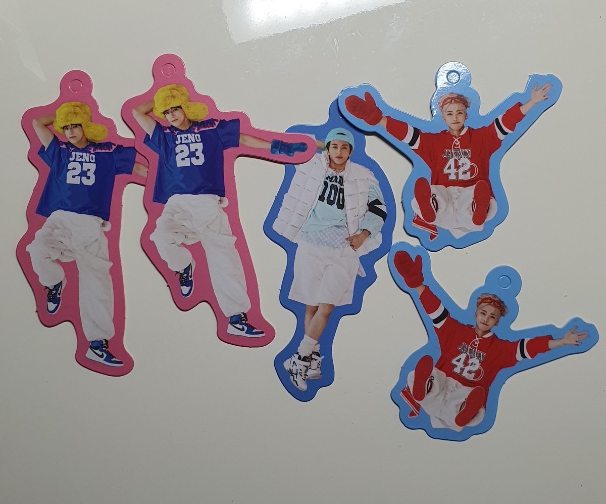 tx_aa_'s tweet photo. 엔시티드림 캔디 초회한정판 스페셜 오너먼트 교환

저 : 마크 제노 재민
💚: 해찬 천러

수도권직거래/반택/준등기 가능
❗️2개 일괄 교환❗️으로 구해요!! 디엠주세요! https://t.co/ZVLj1UmgLd