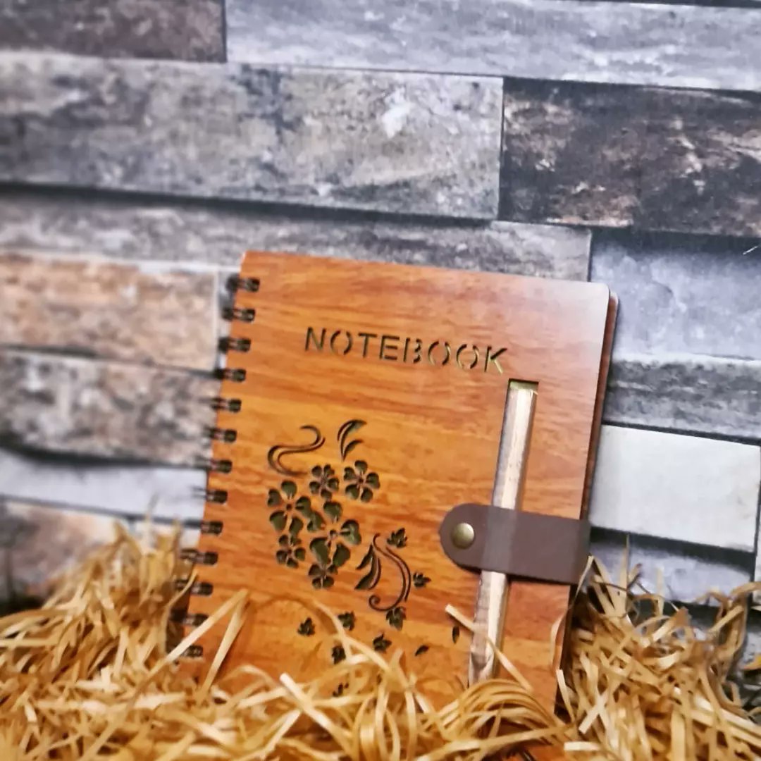 rolls_creation's tweet photo. The New Unique wooden cover Notebook.
Accompanied with a wooden case Pen.
It's time to stay unique and stand out.
Enjoy Eco-friendly products with fine finish.
To order https://t.co/eD8qp7AV0E
#ecofriendly #notebook #2023goals #NewYear #branding #Identity #style #public #Trending https://t.co/TAhR3HHTUz