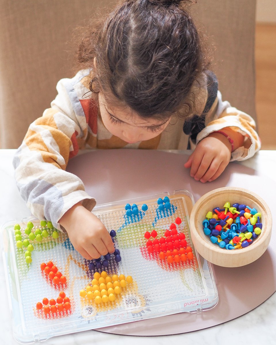 Axis_Toys's tweet photo. This mindful play activity helps develop your child's visual-motor coordination, creativity, spatial orientation and the discrimination of colours.
 https://t.co/pyHX1Z1YMl https://t.co/N3MDd9MWR1