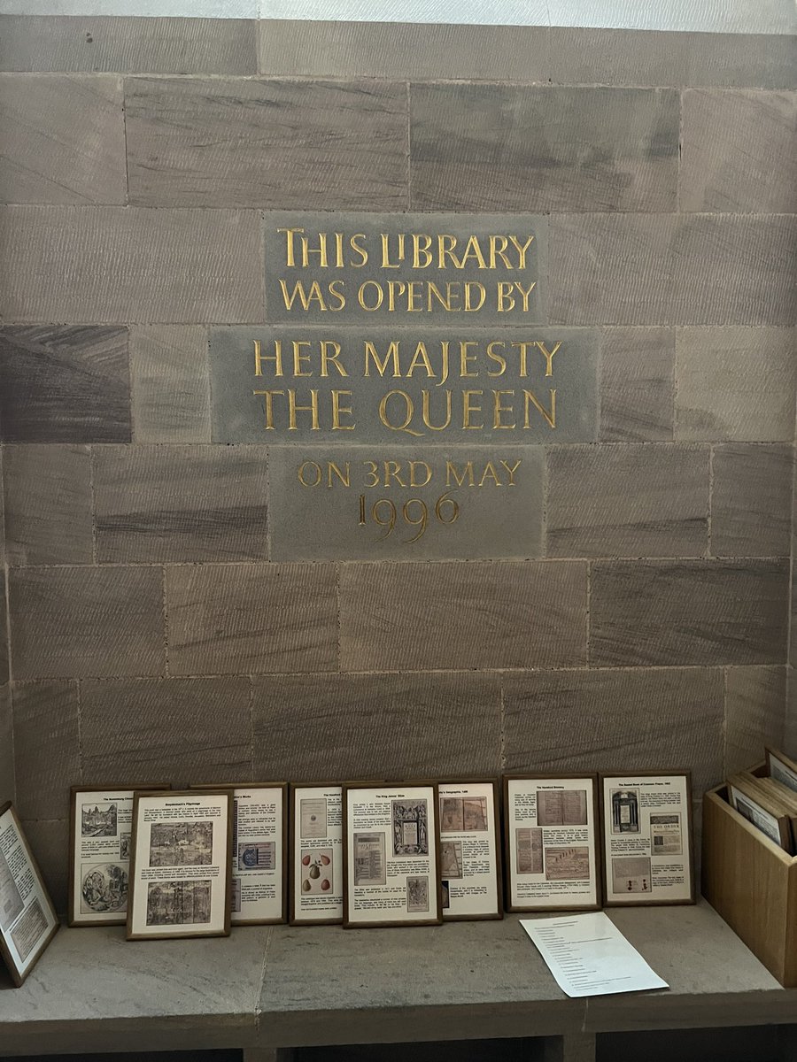 ElenaRF's tweet photo. After five years in #Hereford (!) we got to visit the #chainedlibrary, and see the #mappamundi @HFDCathedral Simply stunning! A #treasure that must be seen. @HerefordHourbiz https://t.co/WQmCTspzTA