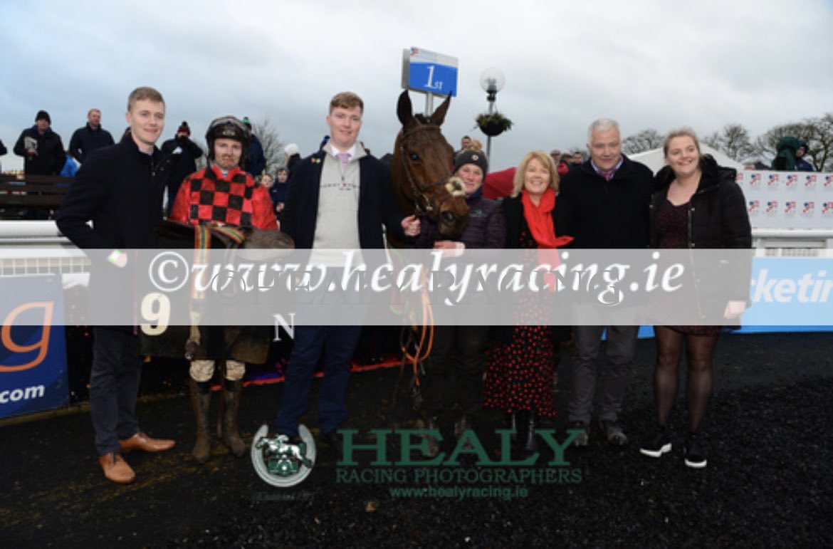 CoolmaraS's tweet photo. MASKADA wins at @LimerickRaces. Great training performance by @HenrydeBromhead and was given a peach of a ride by Sean O’Keeffe. Bought from @thorough_bid in March and she looks to be a mare going places. Let’s hope she can give us more days like this. #Maskada https://t.co/XCKTiIo2yv