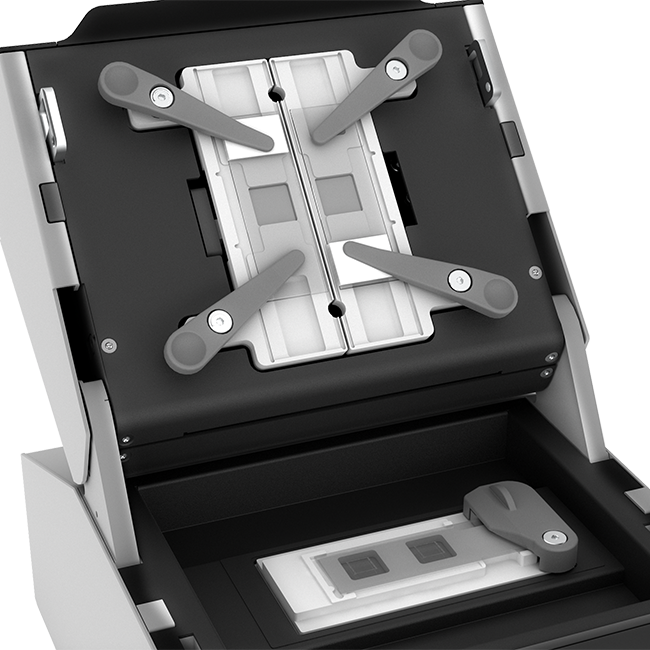 ManelEsteller's tweet photo. It is not a mechanical monster! It is the new addition of the @SingleCell_IJC Unit at @CarrerasIJC: the #Visium CytAssist from @10xGenomics that facilitates transfer of #transcriptomic probes from standard glass slides to enable #spatial #singlecell profiling from #FFPE samples https://t.co/1SzlYrLGrd