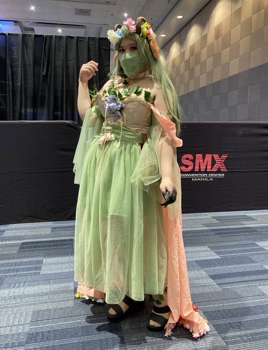 GirlwithRibbon's tweet photo. time is a weird soup 🫕
#CriticalRoleCosplay https://t.co/QvlpYYeZrr