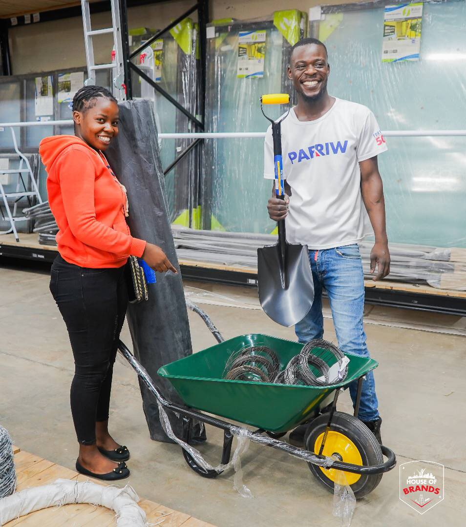 StanbicBankZM's tweet photo. Congratulations Brenda Mary Banda on being one of our lucky winners of a #wheelbarrow, #shovel, #blackplastic and #brickforce #wires bundle on the Ke December 247 Na Stanbic Bank Zambia &amp; Pafriw Hardware.
#ItCanBe https://t.co/DKF6KrWujO