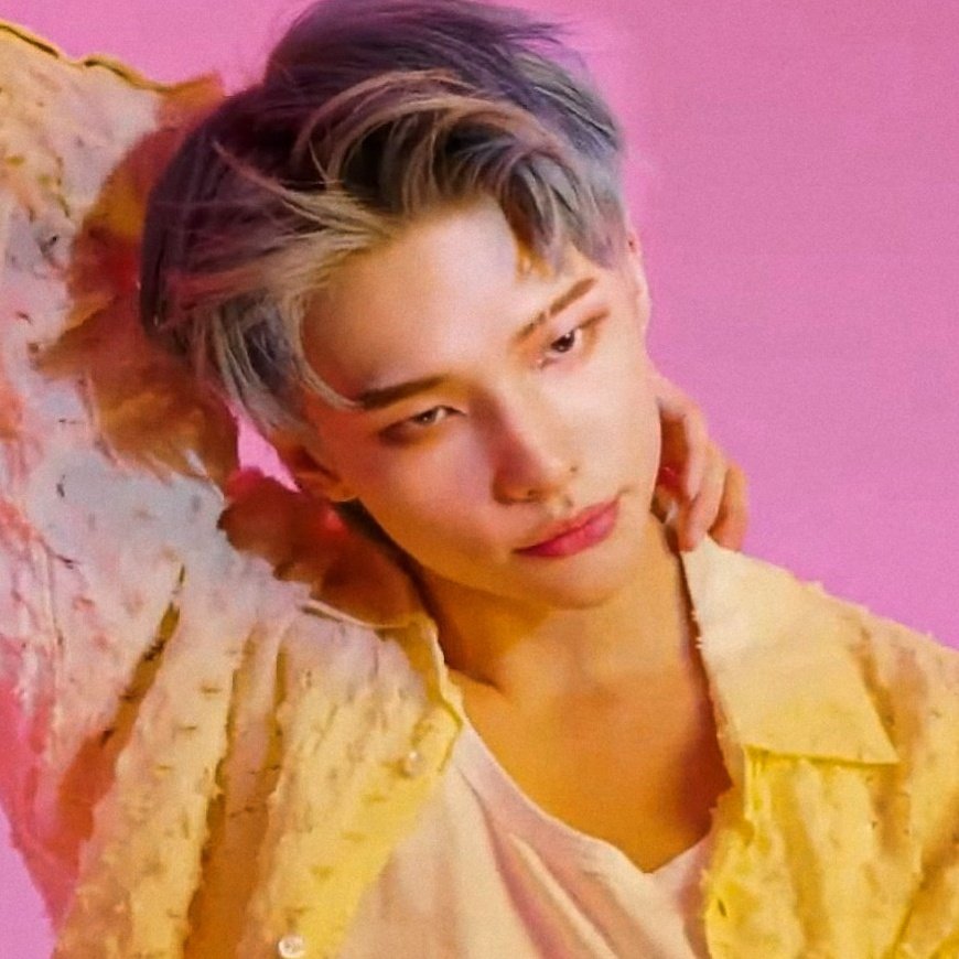 hyunjinpost's tweet photo. https://t.co/DGcgUxLGFF