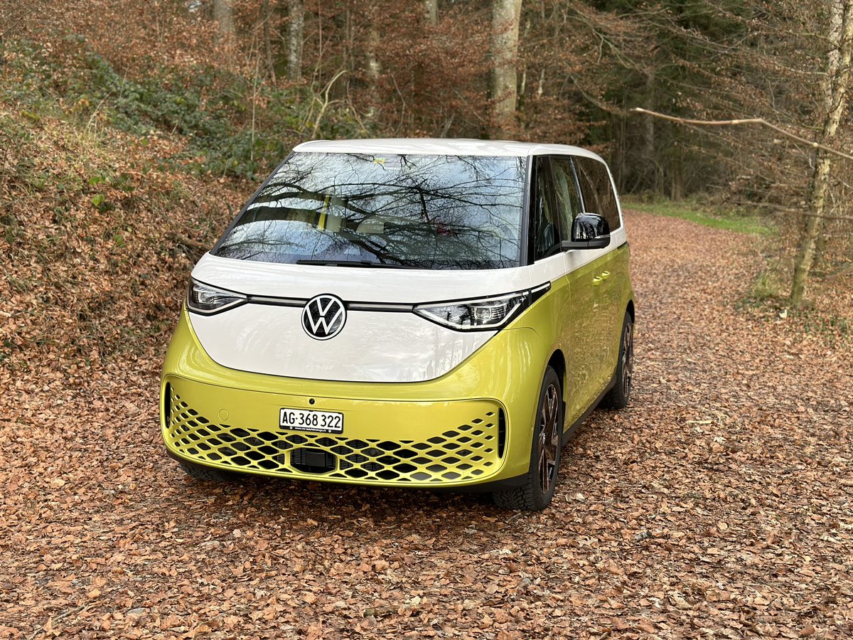 technikblog_ch's tweet photo. Die Vorfreude war riesig und jetzt endlich abgeholt: Die nächsten Tage bin ich mit dem ID. Buzz von @vwschweiz unterwegs 😍
#buzz https://t.co/WujMmbbS71