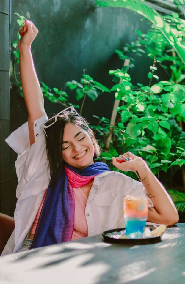 MEMOrganization's tweet photo. #BitaHaghanniNasimi, a 22-year-old blogger and student living in Sari was arrested by the security forces on October 18 and spent 20 days in solitary confinement in Ghaemshahr prison. She has been accused of “Corruption On Earth”
#بیتا_حقانی_نسیمی
#بیتا_حقانی
#FreedomForStudents https://t.co/LpXt9T6EdD