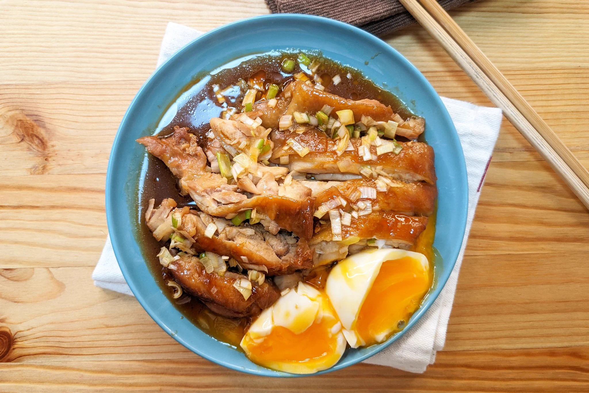 あれが炊飯器でできちゃうの！？簡単一発「絶品よだれ鶏」。