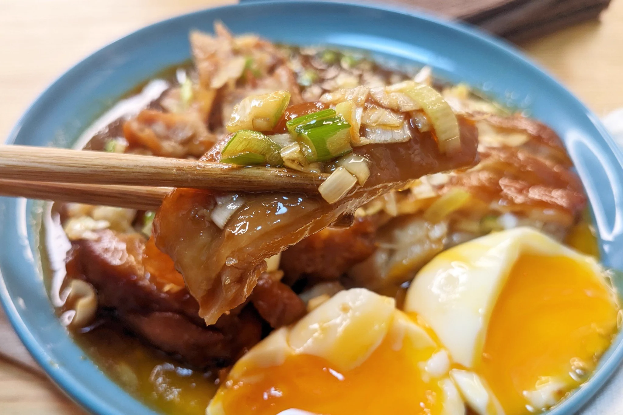 あれが炊飯器でできちゃうの！？簡単一発「絶品よだれ鶏」。