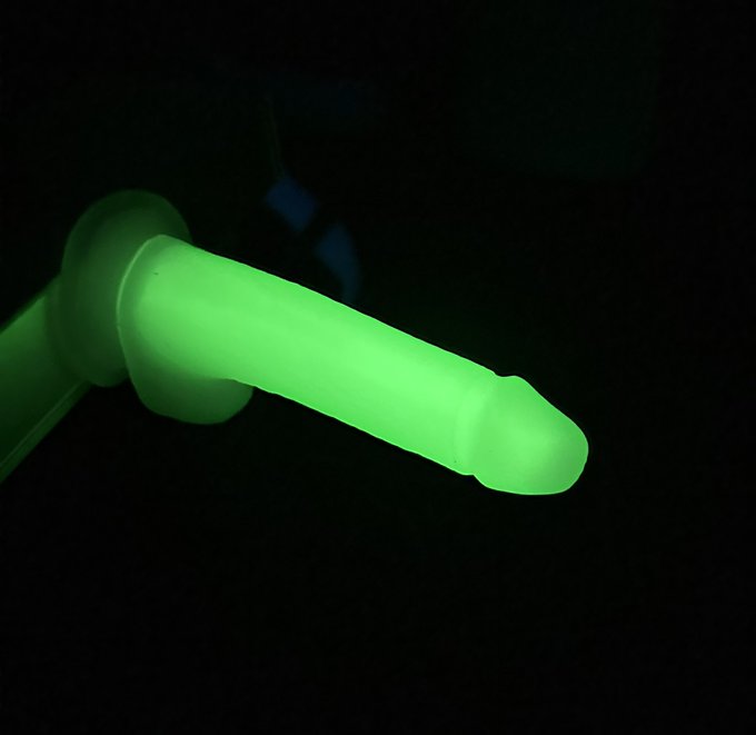 Das n&auml;chste mal bestrahle ich Ihn davor mit UV Licht 🤪😈 https://t.co/5skWiOwstN<a href="/tag/boobs"class="tags"><span>#boobs</span></a><a href="/tag/public"class="tags"><span>#public</span></a><a href="/tag/nurse"class="tags"><span>#nurse</span></a><a href="/tag/dirndl"class="tags"><span>#dirndl</span></a><a href="/tag/mai"class="tags"><span>#mai</span></a><a href="/tag/titten"class="tags"><span>#titten</span></a><a href="/tag/volksfest"class="tags"><span>#volksfest</span></a>