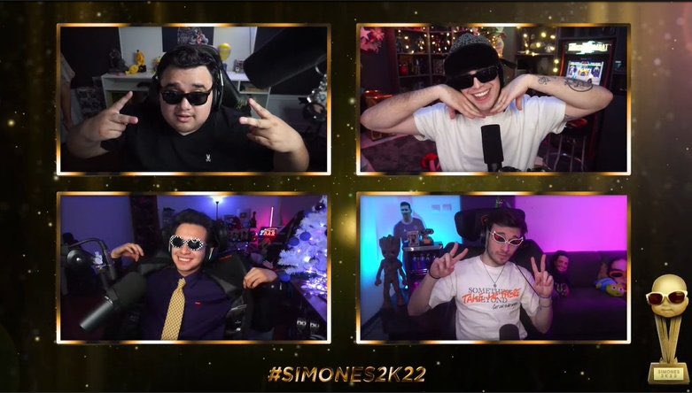 dedreviil's tweet photo. Estuvo increíble el directo de hoy! Los Simones regresaron para quedarse! Que chido todo el apoyo y que chingon todo en general! Gracias! #SIMONES2K22 https://t.co/tc7kh2gCHN