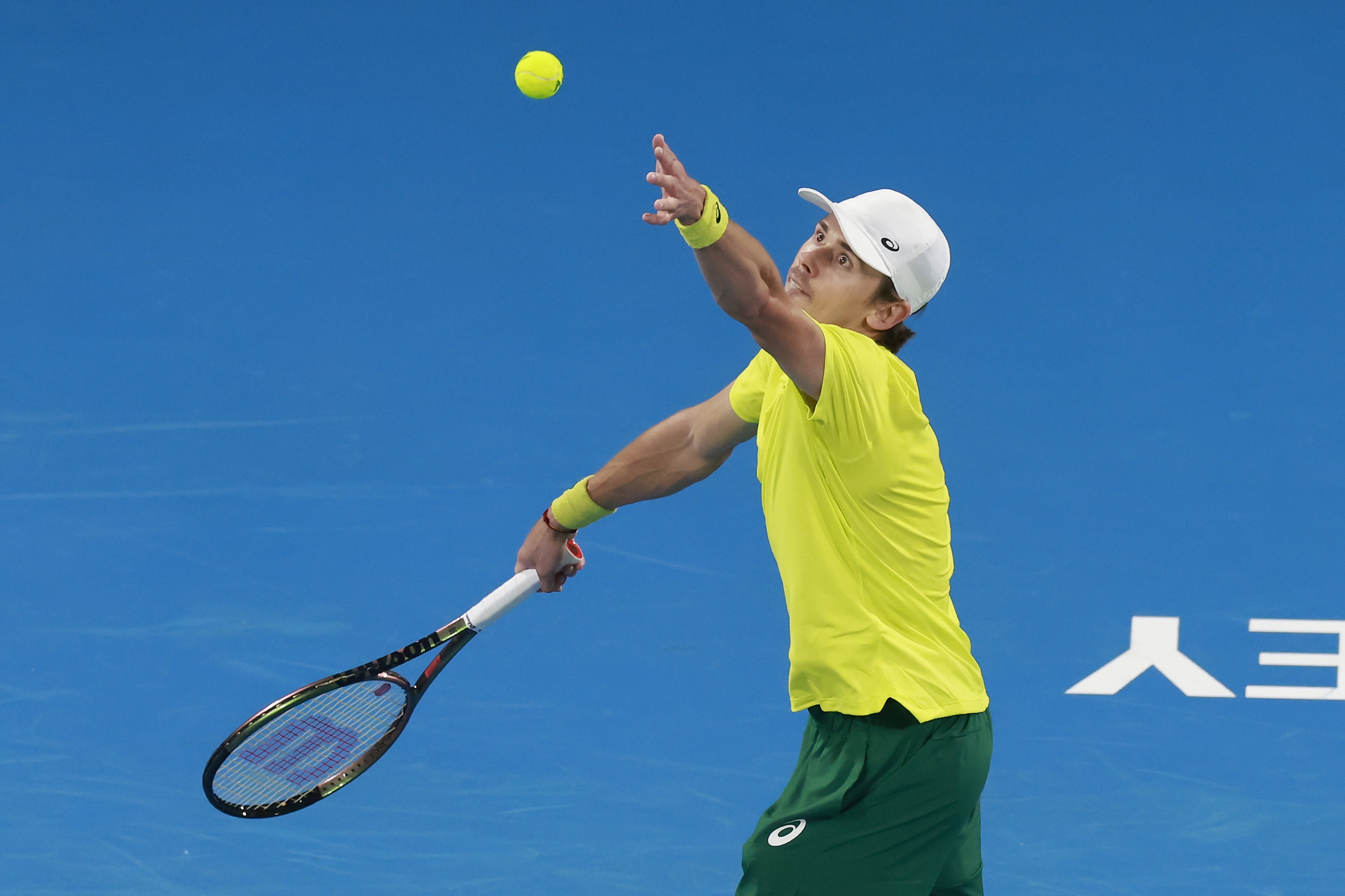 макс далин теннис эксплорер