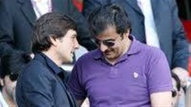 __BB9's tweet photo. أمير قطر يحترف الشذوذ في لندن.. "مايكل هيرد" دافع عن معشوقه "تميم" بضرب الشواذ في ملهى لندن #قطر https://t.co/iaLJYrcO92