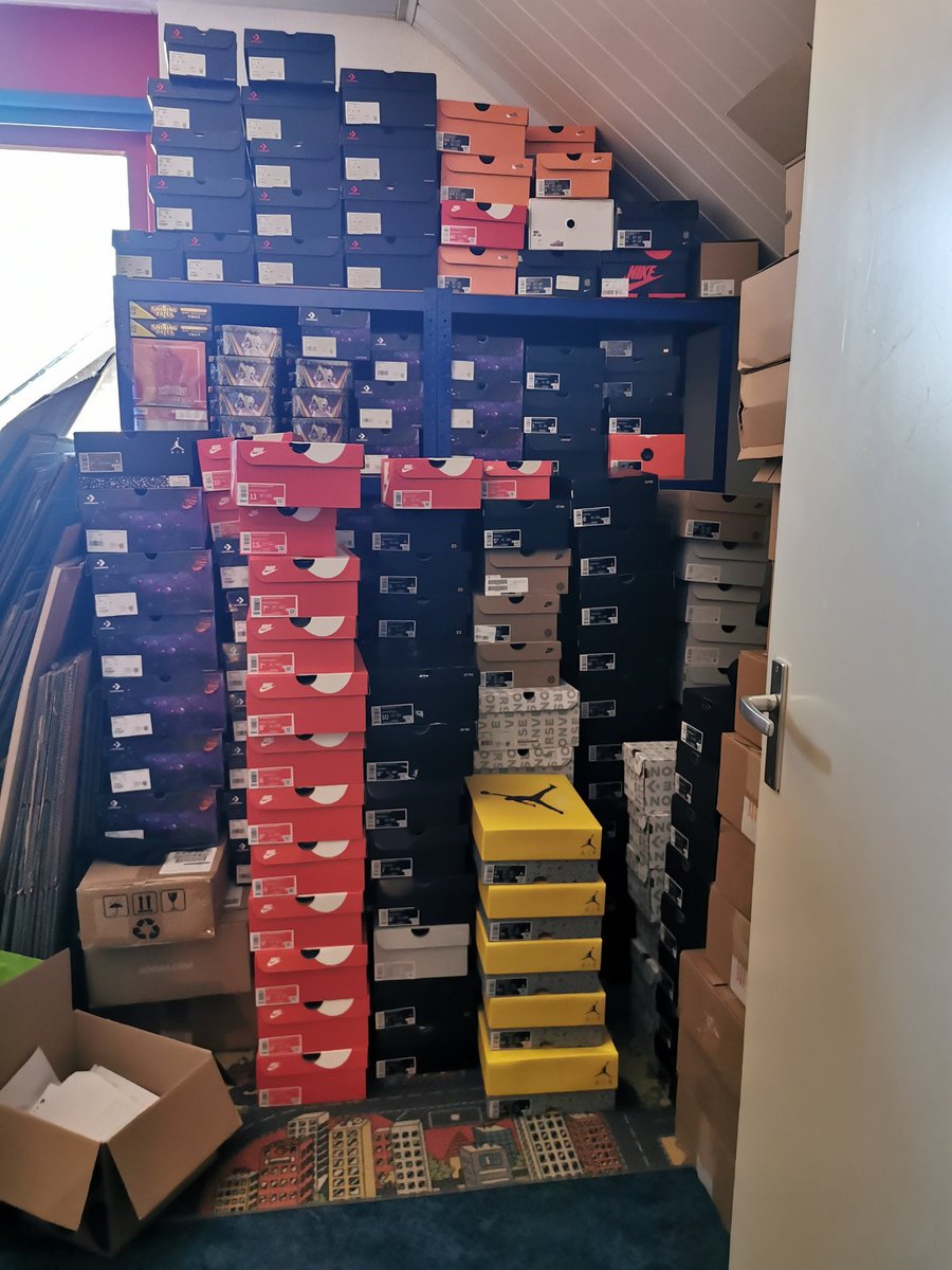 ZalandoBE's tweet photo. December 2022 vs december 2021
Very gratefull for the past year

All thanks to @AdonisBots @Nootify @HazeyAIO @Thommie_Lamar @MerIijn @BoetNotify and many more❤️ https://t.co/uayM1LNPW7