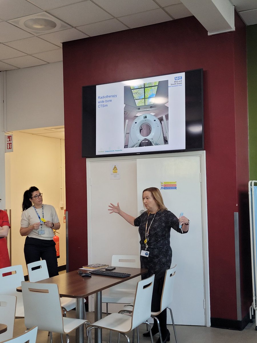 Interesting overview of our Radiotherapy service and future plans <a href="/MSEHospitals/">Mid and South Essex NHS Foundation Trust</a> at our Southend staff briefing this morning. Amazing work being done by a great team  @radiotherapy_uk <a href="/scarahstarer/">Sarah Walsh</a>