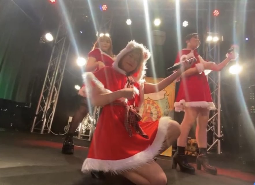 manawwo's tweet photo. 2022.12.26 Xmas Live in Nagoya
再配信ありがとうございました
🎄🦌🛷🎅🏻´-⛄️🌟🍆🍆🍆
#EGR 【Setlist】
1 お断りします!
2 行かないで
MC
3 Garden
4 オーソレミーオ
#えぐる #DJ_Can
#安心してください見せパンです https://t.co/tMhhmTOrQA