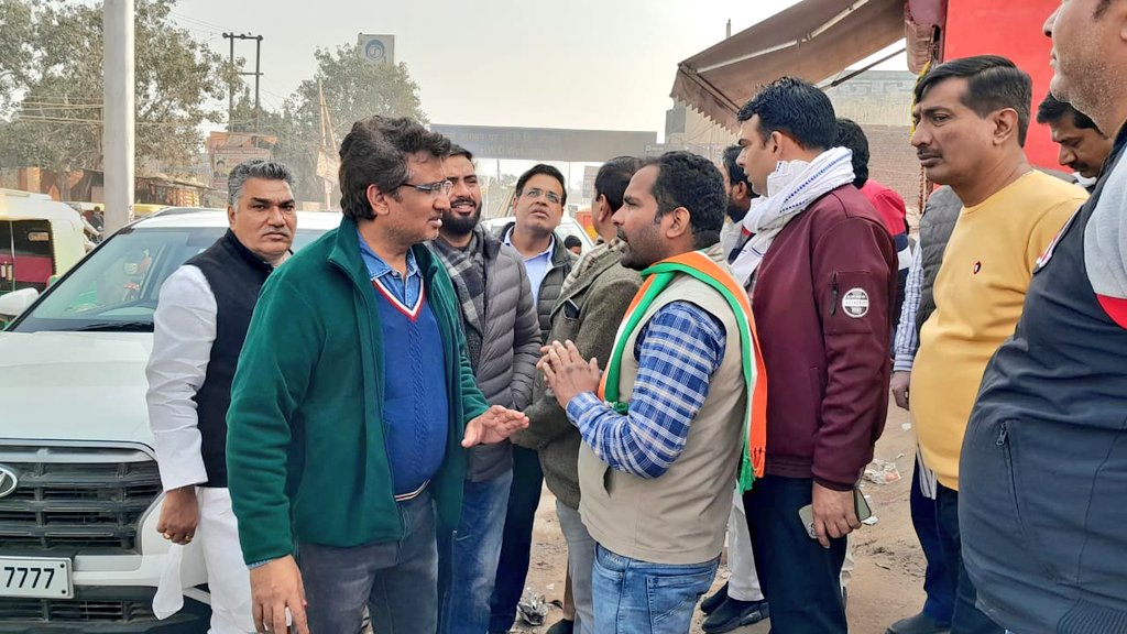 Ch_AnilKumarINC's tweet photo. 3 जनवरी को भारत जोड़ो यात्रा दिल्ली से लोनी बॉर्डर होते हुए उत्तर प्रदेश में प्रवेश करेगी।

लोनी बॉर्डर पहुंचकर यात्रा की तैयारियों का निरीक्षण किया साथ में प्रदेश कांग्रेस के पदाधिकारी उपस्थित रहे।
@kharge @kcvenugopalmp https://t.co/FwJoDrUt1Y