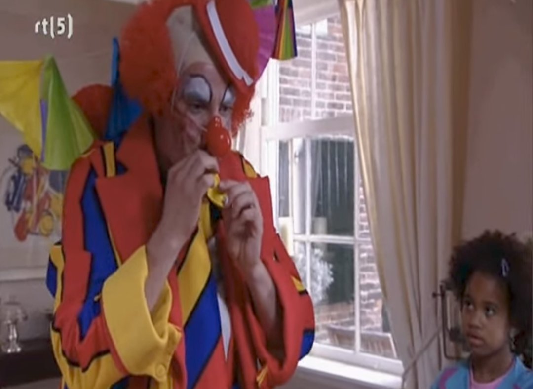 RonMulder05's tweet photo. @wileikelboom Dit moet clowntje Tipsy zijn geweest: https://t.co/g0tV5OabOc https://t.co/qxWmKJci3u