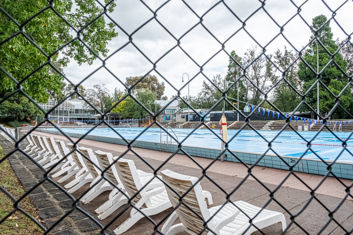 ajplus's tweet photo. 3 white men in South Africa were charged after being filmed beating Black teens as young as 13 at a resort swimming pool on Christmas, allegedly calling it "white people only."

Apartheid barriers persist in majority Black South Africa: an 8% white minority control 80% of wealth. https://t.co/kLZdWTKNp5