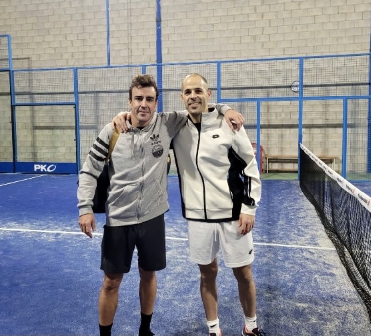 Entrenamiento de lujo en la noche de ayer con la Leyenda de <a href="/alo_oficial/">Fernando Alonso</a> #F1 #fernandoalonso