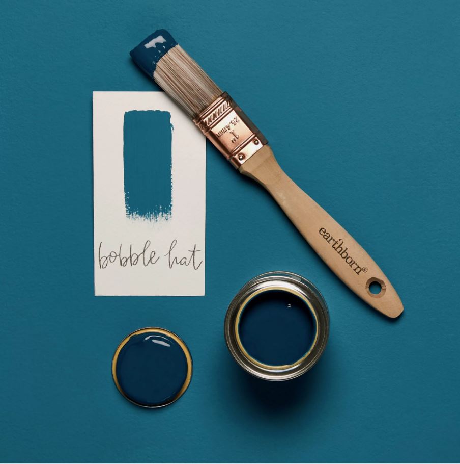 This exciting clay-based breathable paint form <a href="/Earthbornpaints/">Earthborn</a> has a, ultra-matt finish that softens &amp; enhances the light in your room, while its contemporary colour: adds vibrant shade, rich with sophistication for any space

#earthbornepaint #livingroomideas #rabartdecor