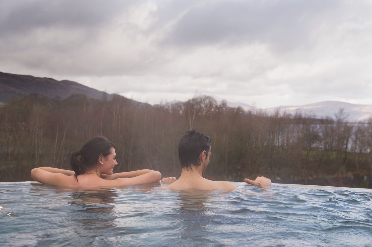 Revitalise your body and mind this new year with ultimate spa break at Cameron Lodges.
From rejuvenating facials to immersive full-body thermal massages, each of our spa treatments provide an unforgettable, transformative experience: bit.ly/3qg27Tg