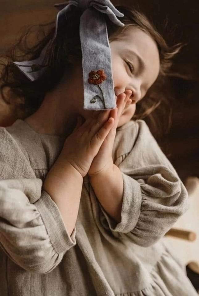 "لقد تعلمت باكراً أن الحق لا يعطى لمن يسكت عنه، و أن على المرء أن يحدث بعض الضجيج حتى يحصل على مايريد."