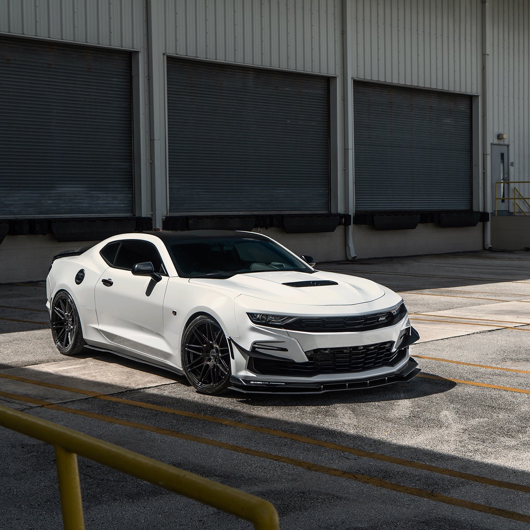 CARiD_com's tweet photo. Power trip with the Camaro. 😎
#ChevyCamaro #camaro #americanmuscle #camarosonly #musclecar #instacamaro #camaross #3thgen #chevy #carporn #chevrolet #camarosdaily #ss https://t.co/7HoqUGT2sj