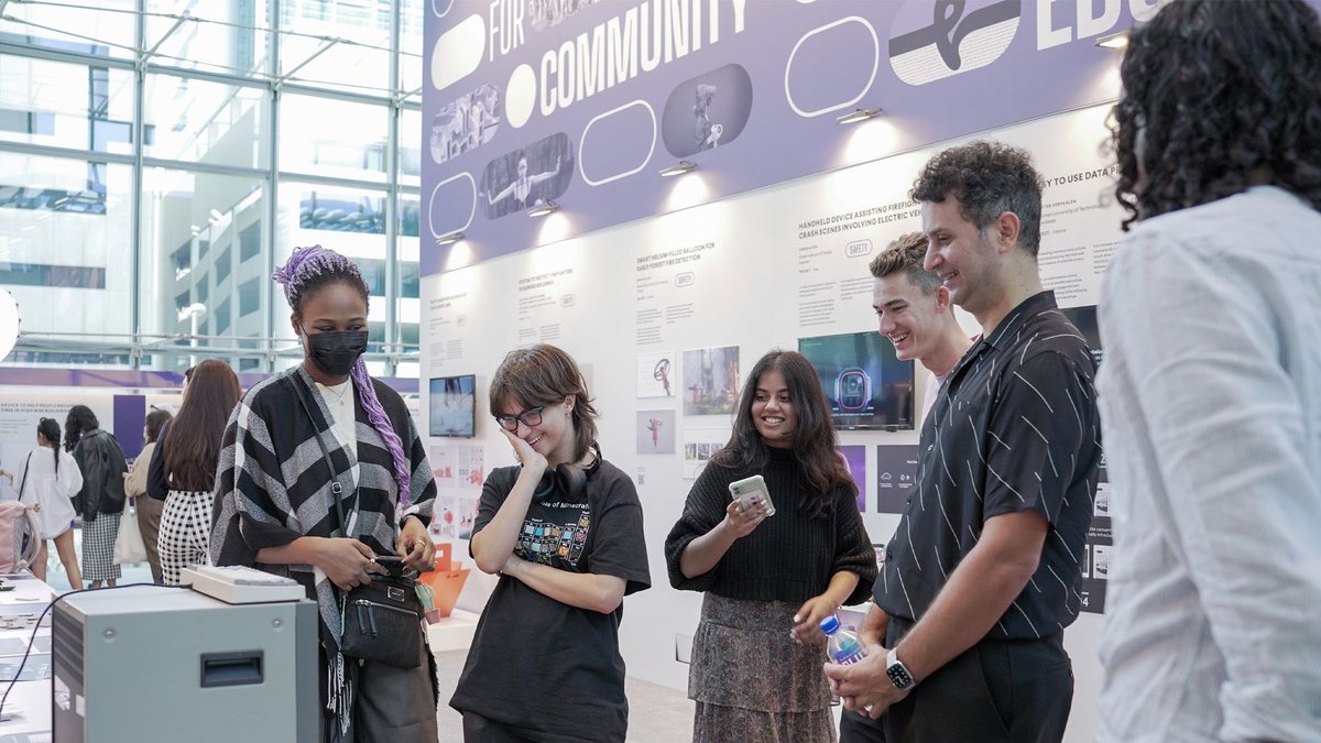 PrototypesforH's tweet image. A selection of snapshots from this year&apos;s Prototypes for Humanity where 100 projects were showcased @difc to raise awareness of global problems &amp;amp; celebrate solutions.

 #prototypesforhumanity
 #impactsolutions
 #impactinnovation
 #Innovation
 #prototypes
 #graduatestudents